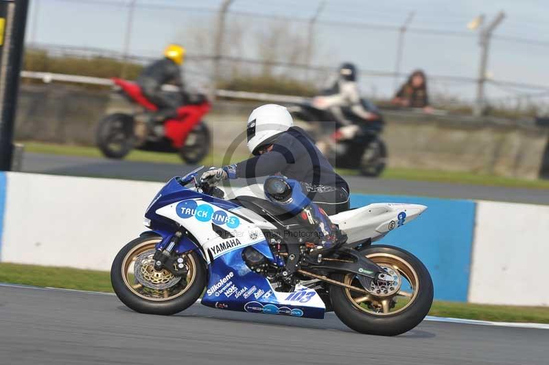 Motorcycle action photographs;donington;donington park leicestershire;donington photographs;event digital images;eventdigitalimages;no limits trackday;peter wileman photography;trackday;trackday digital images;trackday photos