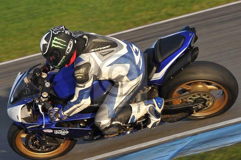 Motorcycle action photographs;donington;donington park leicestershire;donington photographs;event digital images;eventdigitalimages;no limits trackday;peter wileman photography;trackday;trackday digital images;trackday photos