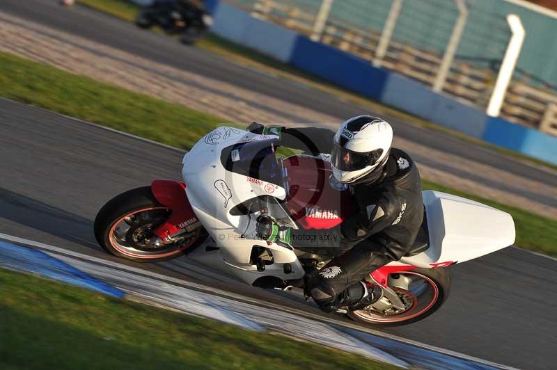 Motorcycle action photographs;donington;donington park leicestershire;donington photographs;event digital images;eventdigitalimages;no limits trackday;peter wileman photography;trackday;trackday digital images;trackday photos