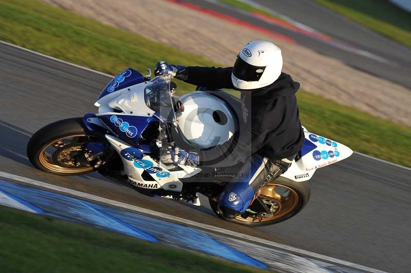 Motorcycle action photographs;donington;donington park leicestershire;donington photographs;event digital images;eventdigitalimages;no limits trackday;peter wileman photography;trackday;trackday digital images;trackday photos