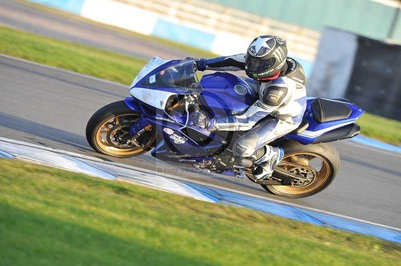 Motorcycle action photographs;donington;donington park leicestershire;donington photographs;event digital images;eventdigitalimages;no limits trackday;peter wileman photography;trackday;trackday digital images;trackday photos