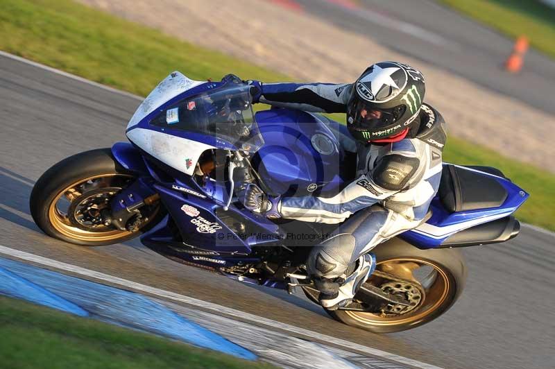 Motorcycle action photographs;donington;donington park leicestershire;donington photographs;event digital images;eventdigitalimages;no limits trackday;peter wileman photography;trackday;trackday digital images;trackday photos