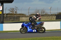 Motorcycle-action-photographs;donington;donington-park-leicestershire;donington-photographs;event-digital-images;eventdigitalimages;no-limits-trackday;peter-wileman-photography;trackday;trackday-digital-images;trackday-photos