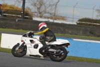 Motorcycle-action-photographs;donington;donington-park-leicestershire;donington-photographs;event-digital-images;eventdigitalimages;no-limits-trackday;peter-wileman-photography;trackday;trackday-digital-images;trackday-photos