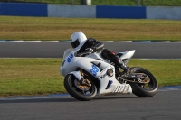 Motorcycle-action-photographs;donington;donington-park-leicestershire;donington-photographs;event-digital-images;eventdigitalimages;no-limits-trackday;peter-wileman-photography;trackday;trackday-digital-images;trackday-photos