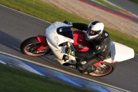 Motorcycle-action-photographs;donington;donington-park-leicestershire;donington-photographs;event-digital-images;eventdigitalimages;no-limits-trackday;peter-wileman-photography;trackday;trackday-digital-images;trackday-photos