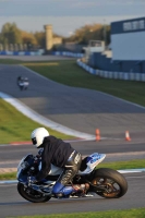 Motorcycle-action-photographs;donington;donington-park-leicestershire;donington-photographs;event-digital-images;eventdigitalimages;no-limits-trackday;peter-wileman-photography;trackday;trackday-digital-images;trackday-photos