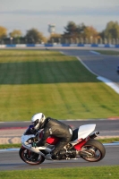 Motorcycle-action-photographs;donington;donington-park-leicestershire;donington-photographs;event-digital-images;eventdigitalimages;no-limits-trackday;peter-wileman-photography;trackday;trackday-digital-images;trackday-photos