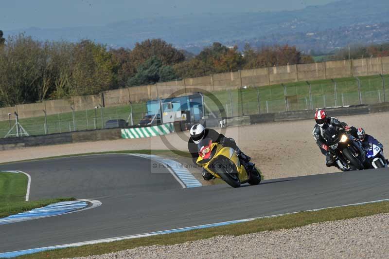 Motorcycle action photographs;donington;donington park leicestershire;donington photographs;event digital images;eventdigitalimages;no limits trackday;peter wileman photography;trackday;trackday digital images;trackday photos