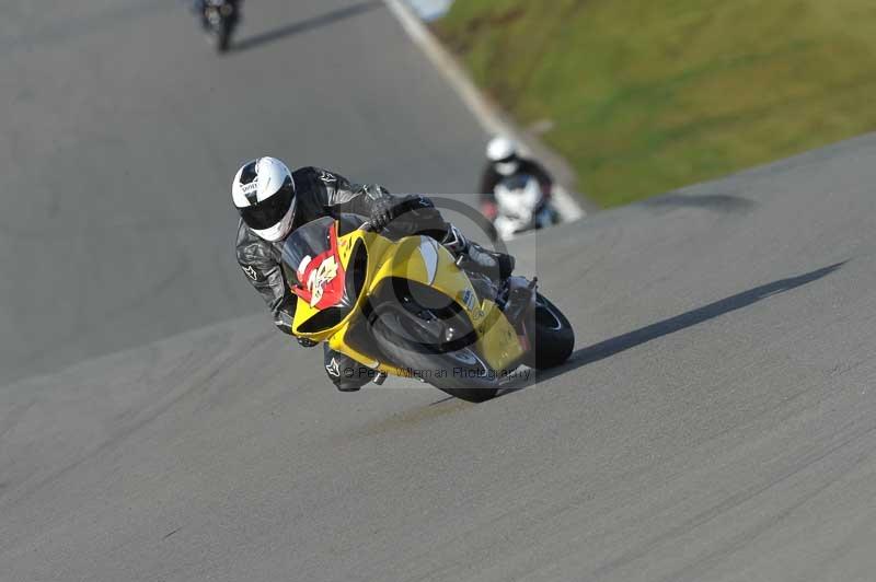 Motorcycle action photographs;donington;donington park leicestershire;donington photographs;event digital images;eventdigitalimages;no limits trackday;peter wileman photography;trackday;trackday digital images;trackday photos