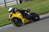 Motorcycle-action-photographs;donington;donington-park-leicestershire;donington-photographs;event-digital-images;eventdigitalimages;no-limits-trackday;peter-wileman-photography;trackday;trackday-digital-images;trackday-photos