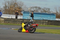 Motorcycle-action-photographs;donington;donington-park-leicestershire;donington-photographs;event-digital-images;eventdigitalimages;no-limits-trackday;peter-wileman-photography;trackday;trackday-digital-images;trackday-photos