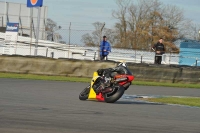 Motorcycle-action-photographs;donington;donington-park-leicestershire;donington-photographs;event-digital-images;eventdigitalimages;no-limits-trackday;peter-wileman-photography;trackday;trackday-digital-images;trackday-photos