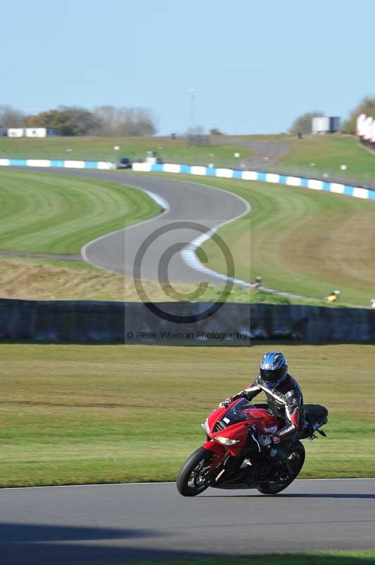 Motorcycle action photographs;donington;donington park leicestershire;donington photographs;event digital images;eventdigitalimages;no limits trackday;peter wileman photography;trackday;trackday digital images;trackday photos