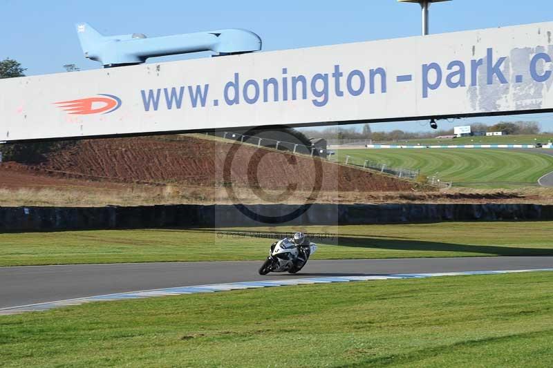 Motorcycle action photographs;donington;donington park leicestershire;donington photographs;event digital images;eventdigitalimages;no limits trackday;peter wileman photography;trackday;trackday digital images;trackday photos