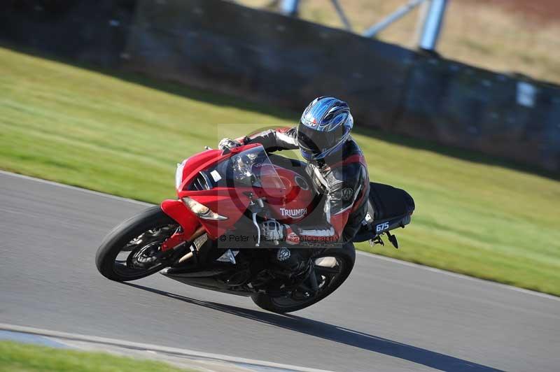 Motorcycle action photographs;donington;donington park leicestershire;donington photographs;event digital images;eventdigitalimages;no limits trackday;peter wileman photography;trackday;trackday digital images;trackday photos