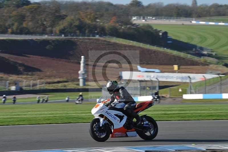 Motorcycle action photographs;donington;donington park leicestershire;donington photographs;event digital images;eventdigitalimages;no limits trackday;peter wileman photography;trackday;trackday digital images;trackday photos