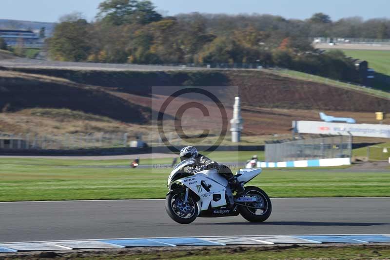 Motorcycle action photographs;donington;donington park leicestershire;donington photographs;event digital images;eventdigitalimages;no limits trackday;peter wileman photography;trackday;trackday digital images;trackday photos