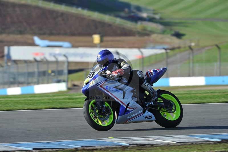 Motorcycle action photographs;donington;donington park leicestershire;donington photographs;event digital images;eventdigitalimages;no limits trackday;peter wileman photography;trackday;trackday digital images;trackday photos