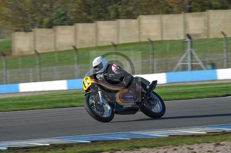 Motorcycle action photographs;donington;donington park leicestershire;donington photographs;event digital images;eventdigitalimages;no limits trackday;peter wileman photography;trackday;trackday digital images;trackday photos