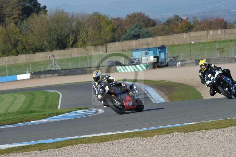 Motorcycle action photographs;donington;donington park leicestershire;donington photographs;event digital images;eventdigitalimages;no limits trackday;peter wileman photography;trackday;trackday digital images;trackday photos