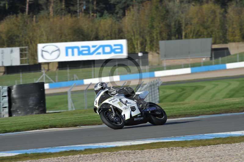 Motorcycle action photographs;donington;donington park leicestershire;donington photographs;event digital images;eventdigitalimages;no limits trackday;peter wileman photography;trackday;trackday digital images;trackday photos