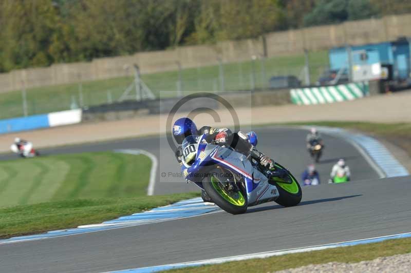 Motorcycle action photographs;donington;donington park leicestershire;donington photographs;event digital images;eventdigitalimages;no limits trackday;peter wileman photography;trackday;trackday digital images;trackday photos