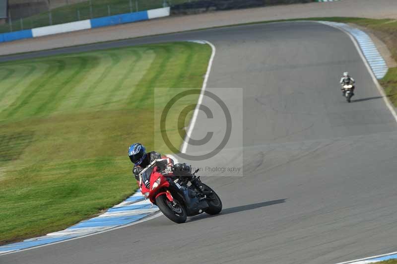 Motorcycle action photographs;donington;donington park leicestershire;donington photographs;event digital images;eventdigitalimages;no limits trackday;peter wileman photography;trackday;trackday digital images;trackday photos