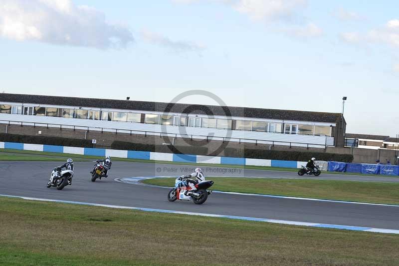 Motorcycle action photographs;donington;donington park leicestershire;donington photographs;event digital images;eventdigitalimages;no limits trackday;peter wileman photography;trackday;trackday digital images;trackday photos