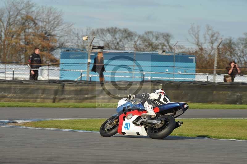 Motorcycle action photographs;donington;donington park leicestershire;donington photographs;event digital images;eventdigitalimages;no limits trackday;peter wileman photography;trackday;trackday digital images;trackday photos