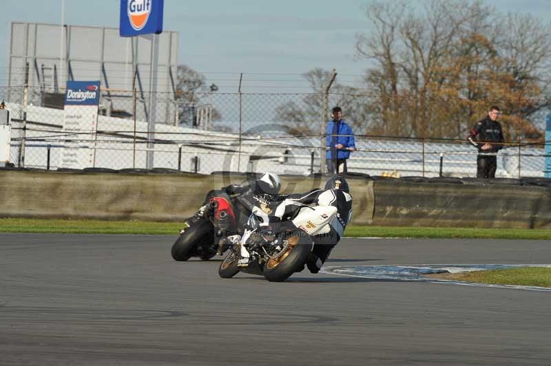 Motorcycle action photographs;donington;donington park leicestershire;donington photographs;event digital images;eventdigitalimages;no limits trackday;peter wileman photography;trackday;trackday digital images;trackday photos