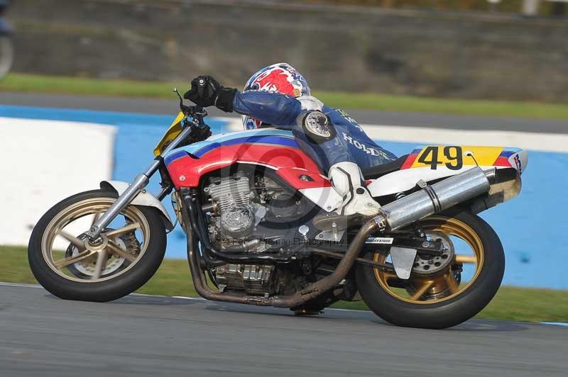 Motorcycle action photographs;donington;donington park leicestershire;donington photographs;event digital images;eventdigitalimages;no limits trackday;peter wileman photography;trackday;trackday digital images;trackday photos