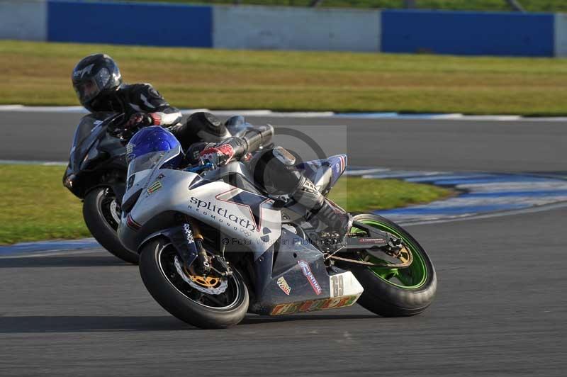 Motorcycle action photographs;donington;donington park leicestershire;donington photographs;event digital images;eventdigitalimages;no limits trackday;peter wileman photography;trackday;trackday digital images;trackday photos