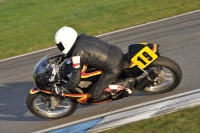 Motorcycle-action-photographs;donington;donington-park-leicestershire;donington-photographs;event-digital-images;eventdigitalimages;no-limits-trackday;peter-wileman-photography;trackday;trackday-digital-images;trackday-photos