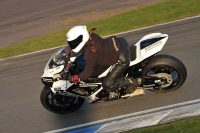 Motorcycle-action-photographs;donington;donington-park-leicestershire;donington-photographs;event-digital-images;eventdigitalimages;no-limits-trackday;peter-wileman-photography;trackday;trackday-digital-images;trackday-photos