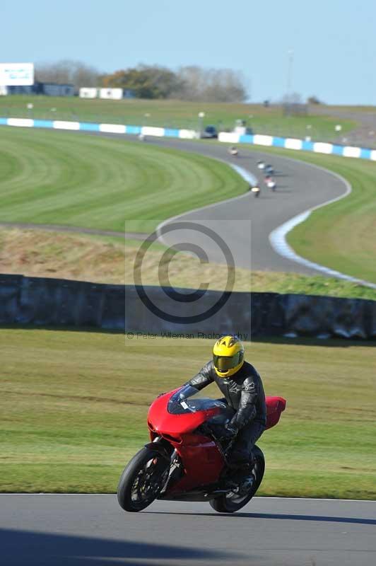 Motorcycle action photographs;donington;donington park leicestershire;donington photographs;event digital images;eventdigitalimages;no limits trackday;peter wileman photography;trackday;trackday digital images;trackday photos