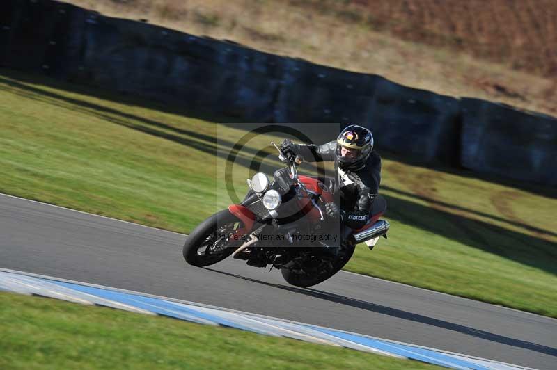 Motorcycle action photographs;donington;donington park leicestershire;donington photographs;event digital images;eventdigitalimages;no limits trackday;peter wileman photography;trackday;trackday digital images;trackday photos