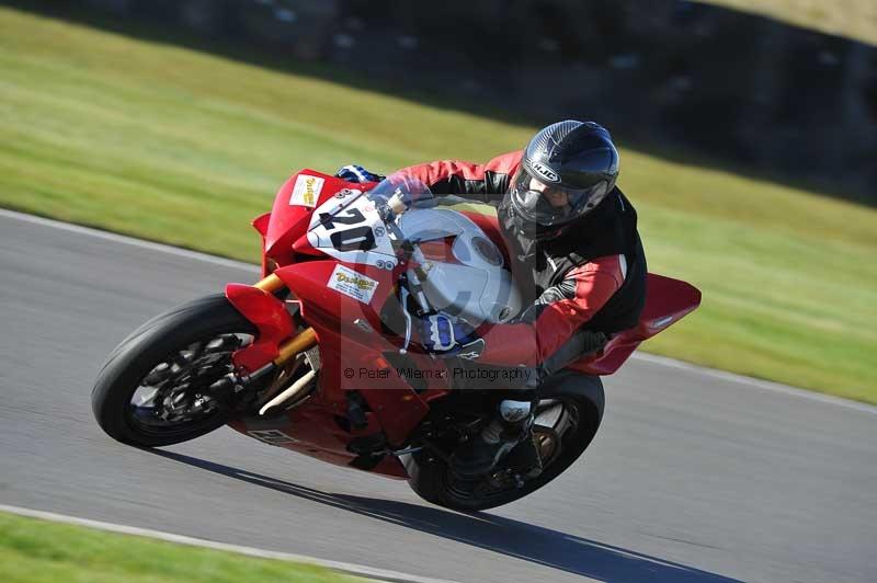 Motorcycle action photographs;donington;donington park leicestershire;donington photographs;event digital images;eventdigitalimages;no limits trackday;peter wileman photography;trackday;trackday digital images;trackday photos