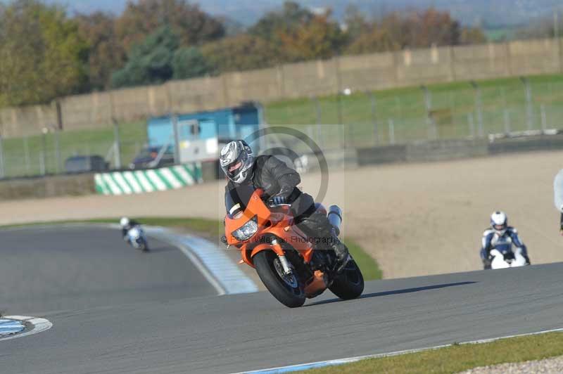 Motorcycle action photographs;donington;donington park leicestershire;donington photographs;event digital images;eventdigitalimages;no limits trackday;peter wileman photography;trackday;trackday digital images;trackday photos