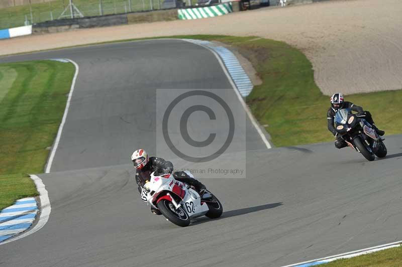 Motorcycle action photographs;donington;donington park leicestershire;donington photographs;event digital images;eventdigitalimages;no limits trackday;peter wileman photography;trackday;trackday digital images;trackday photos