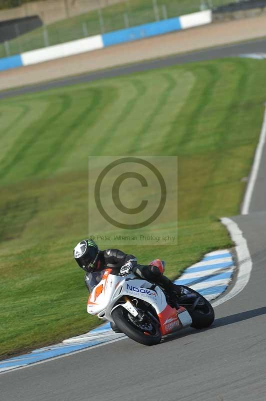 Motorcycle action photographs;donington;donington park leicestershire;donington photographs;event digital images;eventdigitalimages;no limits trackday;peter wileman photography;trackday;trackday digital images;trackday photos