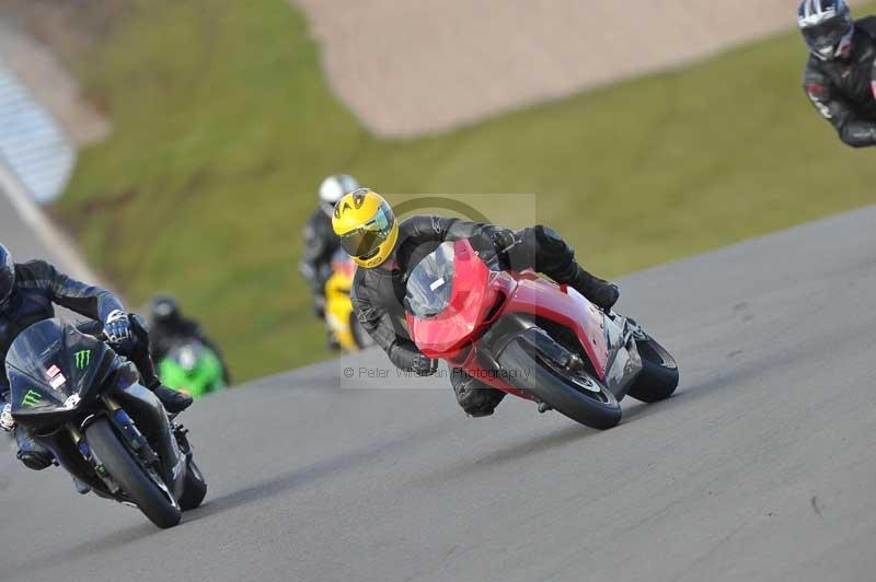 Motorcycle action photographs;donington;donington park leicestershire;donington photographs;event digital images;eventdigitalimages;no limits trackday;peter wileman photography;trackday;trackday digital images;trackday photos