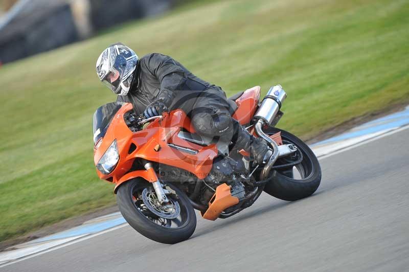 Motorcycle action photographs;donington;donington park leicestershire;donington photographs;event digital images;eventdigitalimages;no limits trackday;peter wileman photography;trackday;trackday digital images;trackday photos