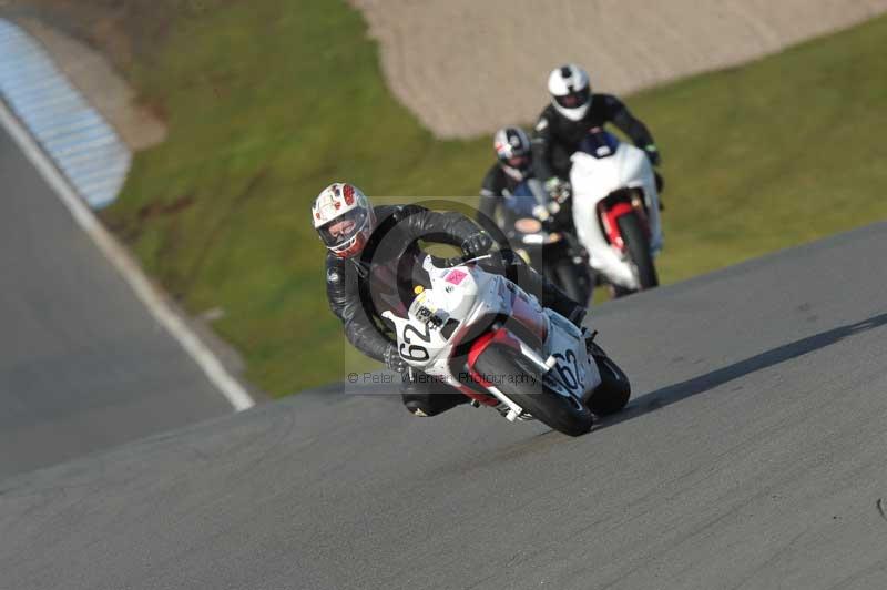 Motorcycle action photographs;donington;donington park leicestershire;donington photographs;event digital images;eventdigitalimages;no limits trackday;peter wileman photography;trackday;trackday digital images;trackday photos