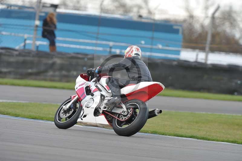 Motorcycle action photographs;donington;donington park leicestershire;donington photographs;event digital images;eventdigitalimages;no limits trackday;peter wileman photography;trackday;trackday digital images;trackday photos