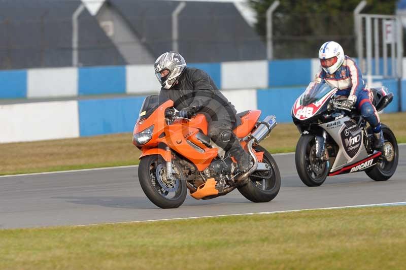 Motorcycle action photographs;donington;donington park leicestershire;donington photographs;event digital images;eventdigitalimages;no limits trackday;peter wileman photography;trackday;trackday digital images;trackday photos