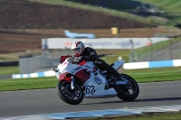 Motorcycle-action-photographs;donington;donington-park-leicestershire;donington-photographs;event-digital-images;eventdigitalimages;no-limits-trackday;peter-wileman-photography;trackday;trackday-digital-images;trackday-photos