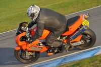 Motorcycle-action-photographs;donington;donington-park-leicestershire;donington-photographs;event-digital-images;eventdigitalimages;no-limits-trackday;peter-wileman-photography;trackday;trackday-digital-images;trackday-photos