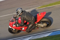 Motorcycle-action-photographs;donington;donington-park-leicestershire;donington-photographs;event-digital-images;eventdigitalimages;no-limits-trackday;peter-wileman-photography;trackday;trackday-digital-images;trackday-photos