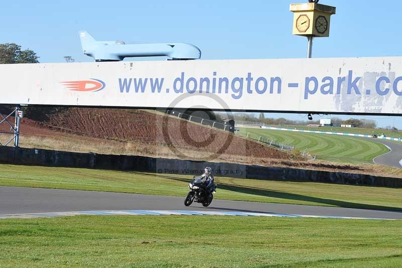 Motorcycle action photographs;donington;donington park leicestershire;donington photographs;event digital images;eventdigitalimages;no limits trackday;peter wileman photography;trackday;trackday digital images;trackday photos